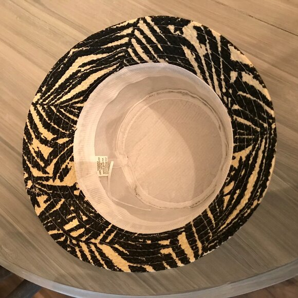 Ladies Teens Straw Hat Black And Cream Fern Pattern Size 54CM - Picture 3 of 3